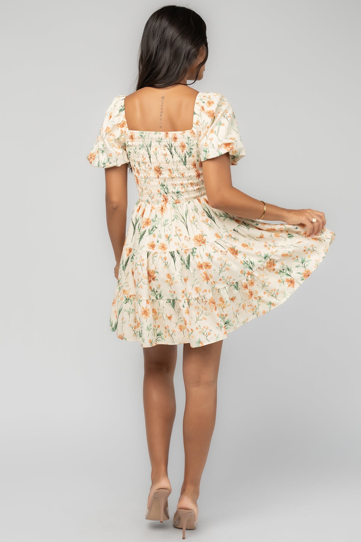 Daze Smocked Dress | Pale Yellow Floral