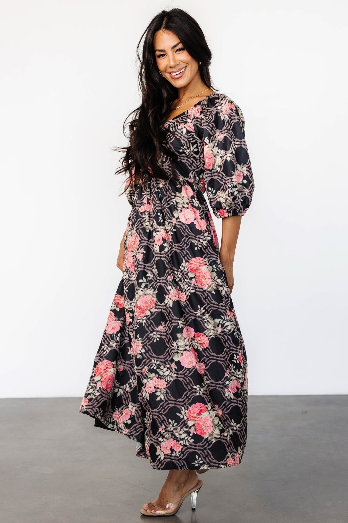 Side-angle showing hidden side pocket and paneled bodice with bust darts for a tailored yet relaxed silhouette.