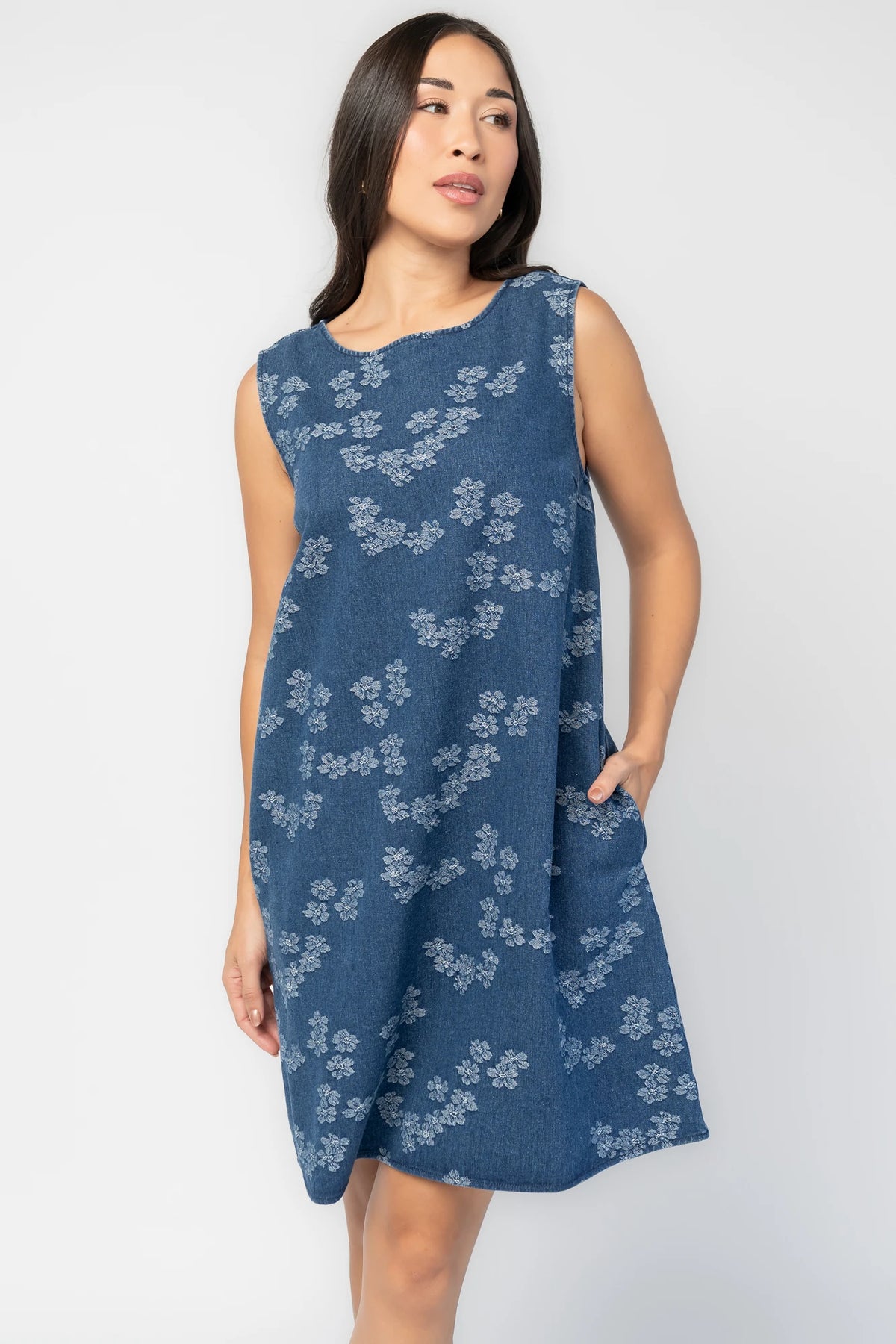 Monterosso Short Dress in Medium Wash Floral with round neckline, tank sleeves, floral print, and relaxed shift silhouette.